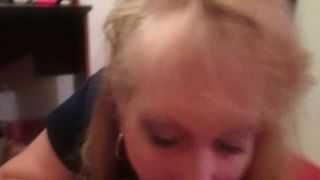 QueenMILF Queenmilfgives Great Deep Throat and Takes